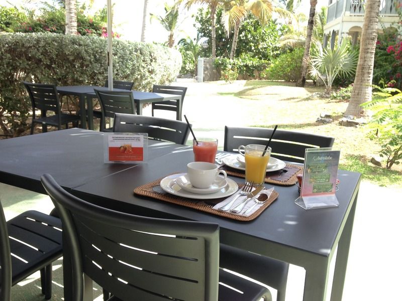 Alamanda Resort Orient Bay Exterior foto